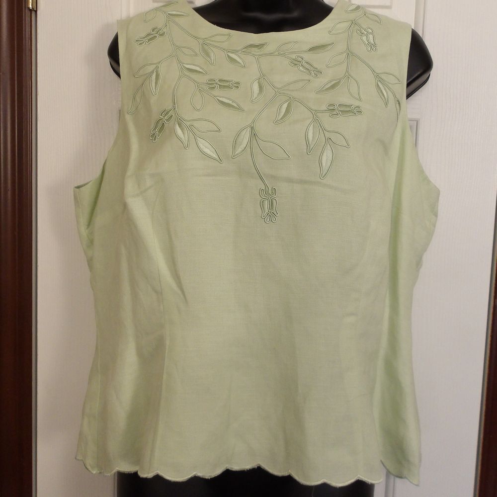 Plaza South Embroidered Tank Top Sleeveless Button Back Green Size 14